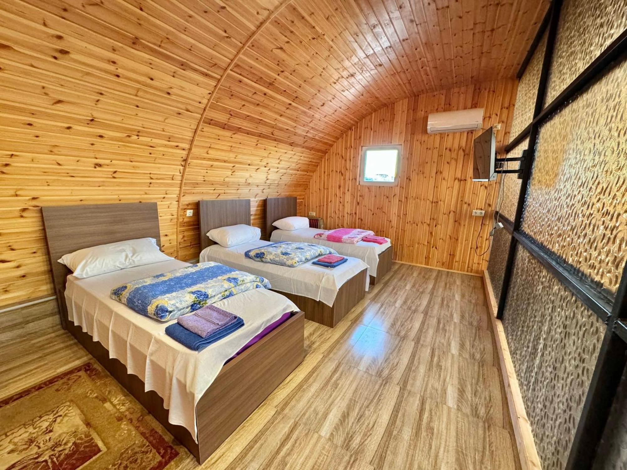 Guest House Amo Kutaisi Eksteriør bilde